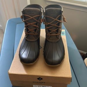 Sperry Boots